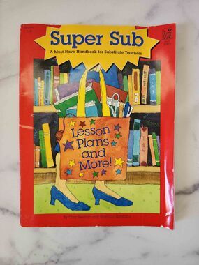 Super Sub Must Have handbook for Sub teachers Lesson Plans & more paperback idea
